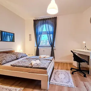  Apartment Luxurioeses Im Zentrum Von Germany