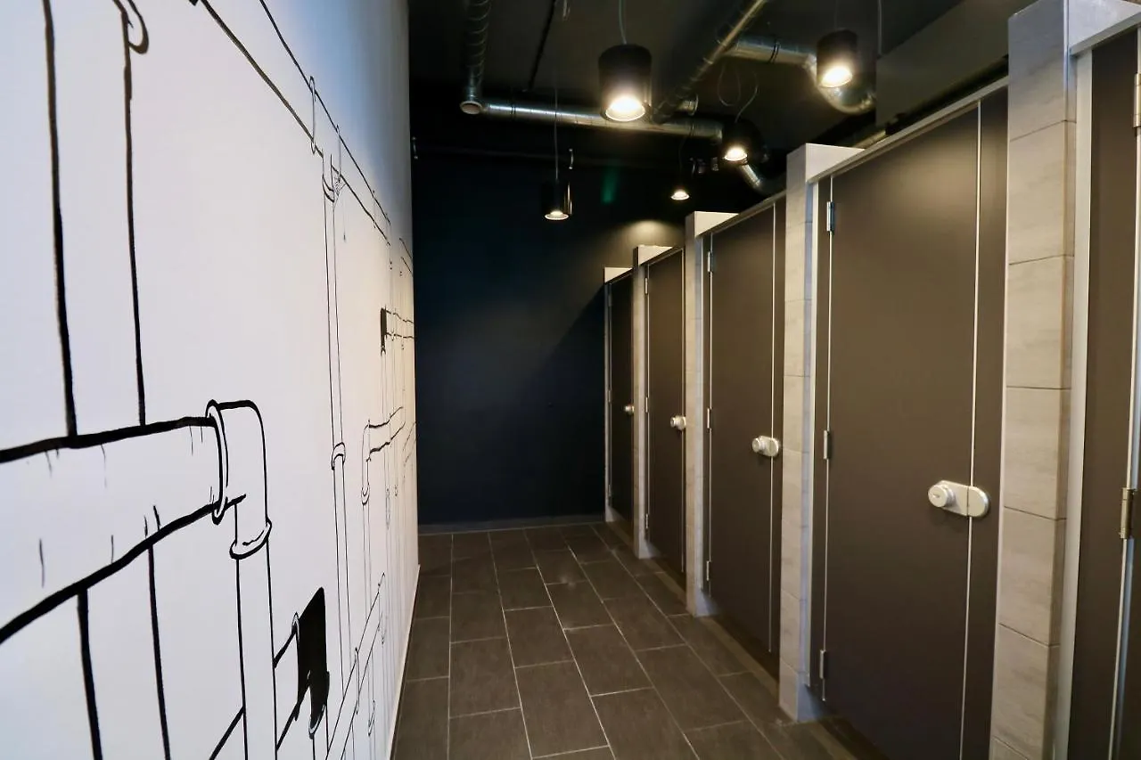 P182 Hidden Hostel Берлин