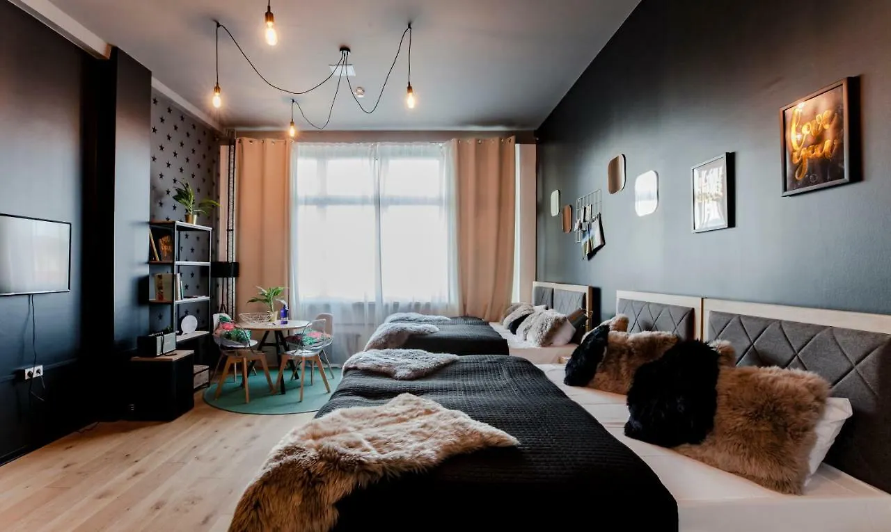 P182 Hidden Hostel Берлин